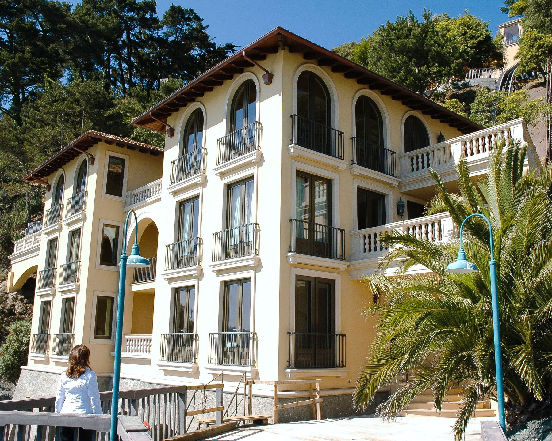 Custom residential façade
